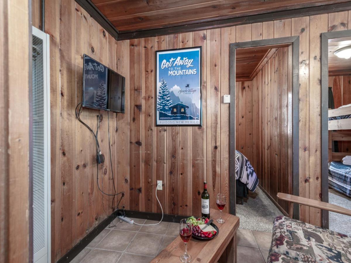 Tiny Two, 2 Bedrooms, Midtown, Sleeps 4 Ruidoso Esterno foto