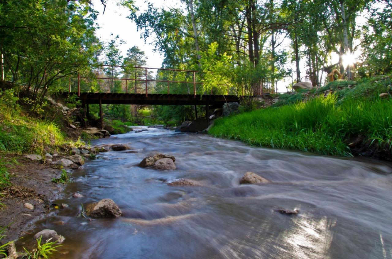 Tiny Two, 2 Bedrooms, Midtown, Sleeps 4 Ruidoso Esterno foto