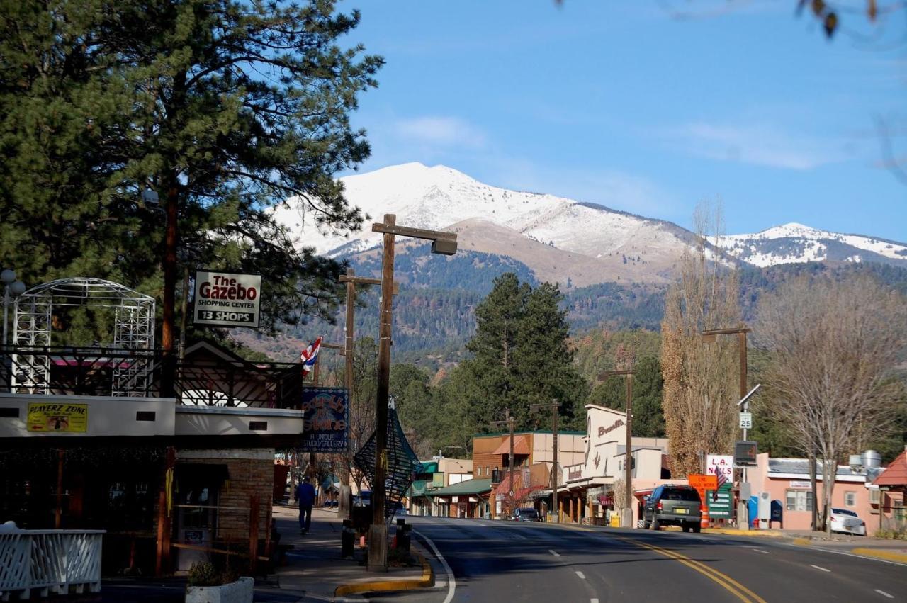 Tiny Two, 2 Bedrooms, Midtown, Sleeps 4 Ruidoso Esterno foto